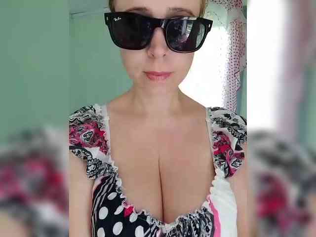 Dashulya666 webcam