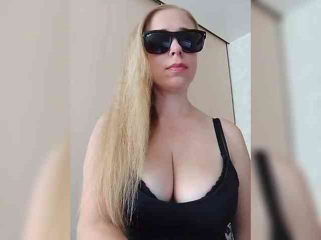 Dashulya666 webcam