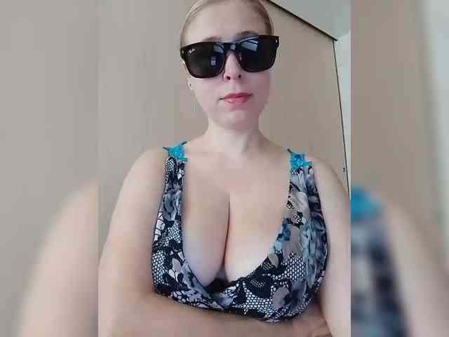 Dashulya666 webcam