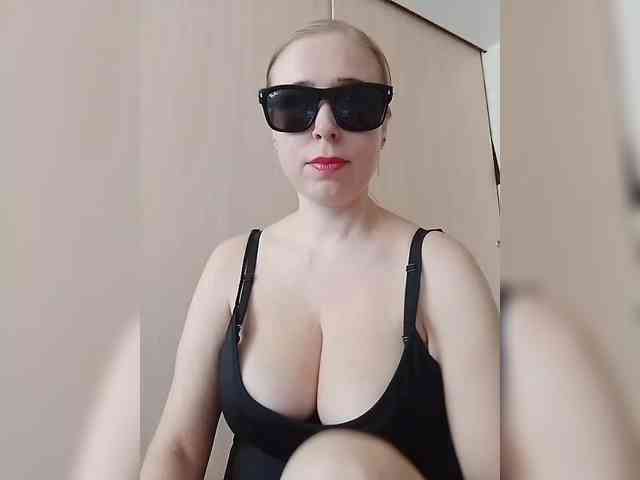 DashaKisa951 Live Webcam on BongaCams