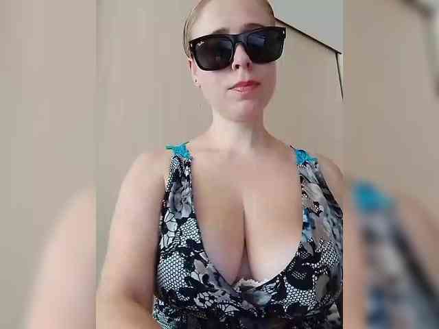 Dashulya666 webcam
