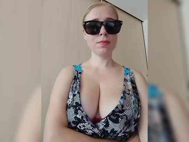 Dashulya666 webcam