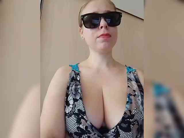 Dashulya666 webcam