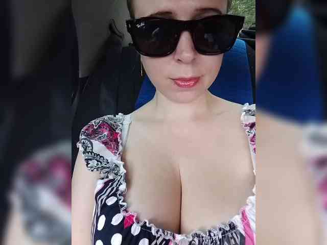 Dashulya666 webcam