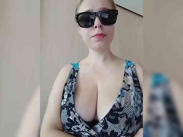 Dashulya666 webcam