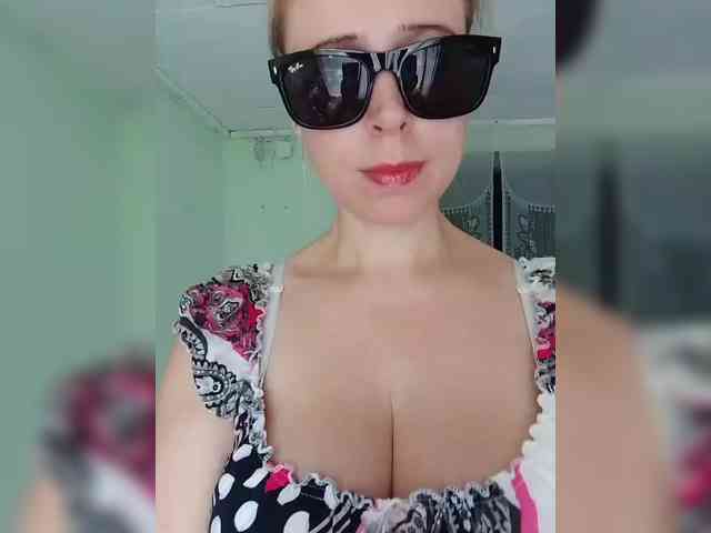 Dashulya666 webcam