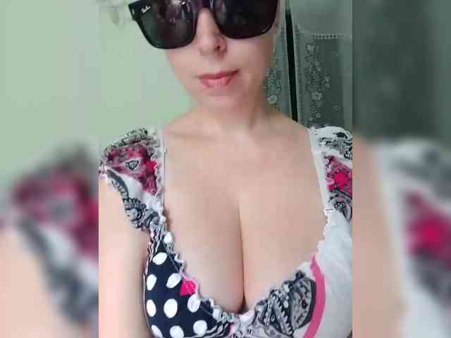 Dashulya666 webcam