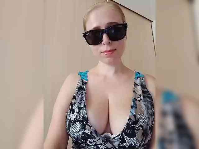 Dashulya666 webcam