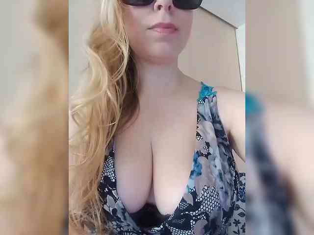 Dashulya666 webcam
