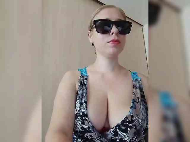 DashaKisa951 Live Webcam on BongaCams