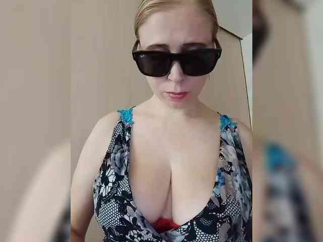 Dashulya666 webcam