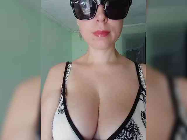 Dashulya666 webcam