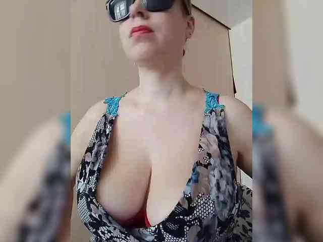 DashaKisa951 Live Webcam on BongaCams