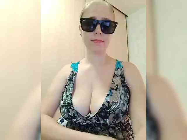 Dashulya666 webcam