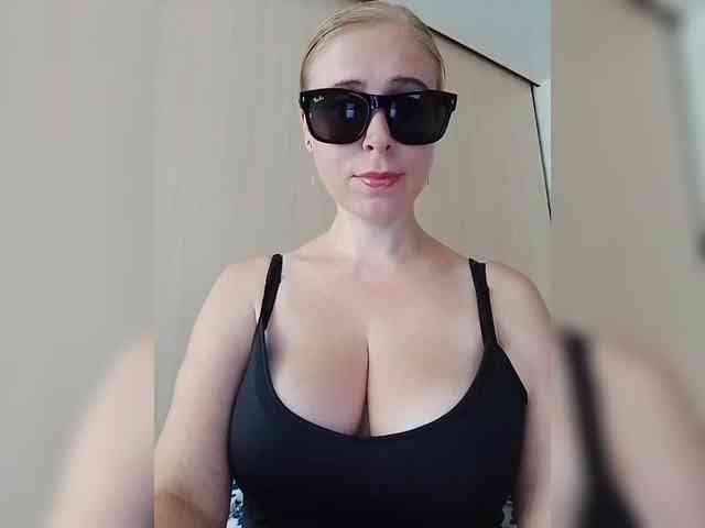 Dashulya666 webcam