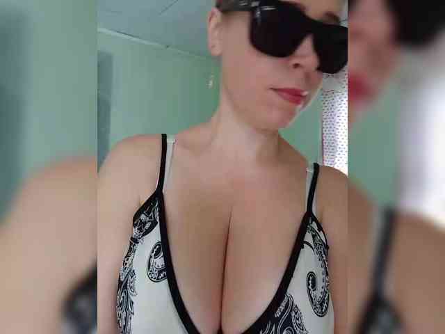 Dashulya666 webcam