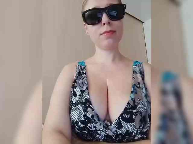 Dashulya666 webcam
