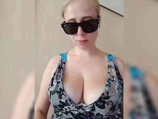 Dashulya666 webcam