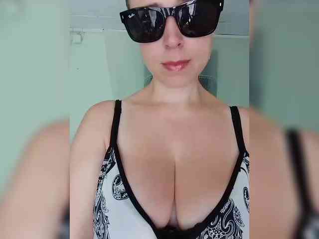 Dashulya666 webcam