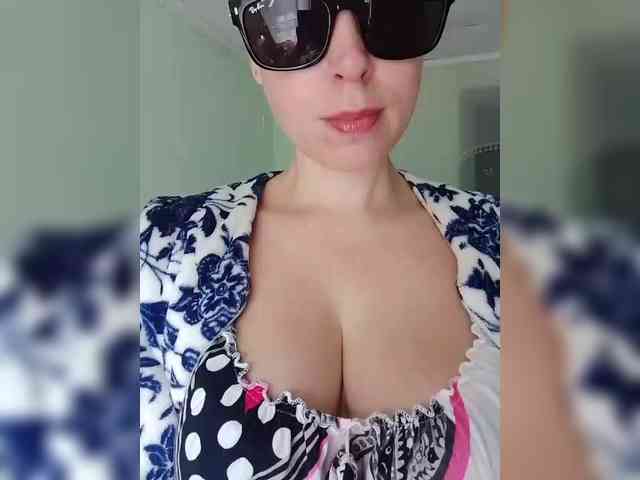 Dashulya666 webcam