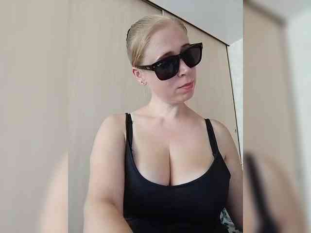 Dashulya666 webcam
