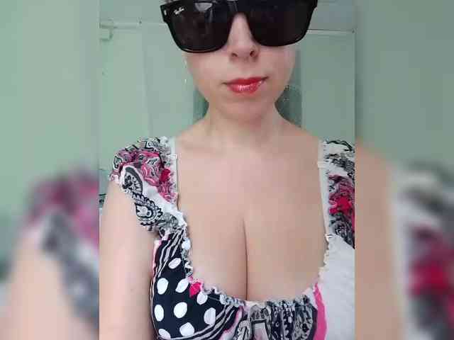 Dashulya666 webcam