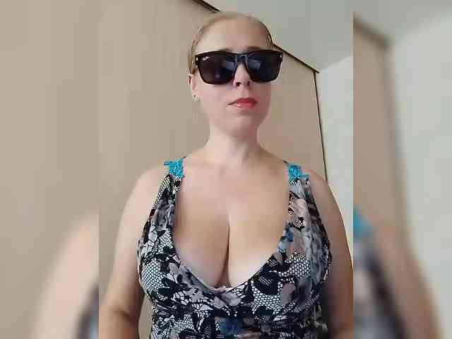Dashulya666 webcam
