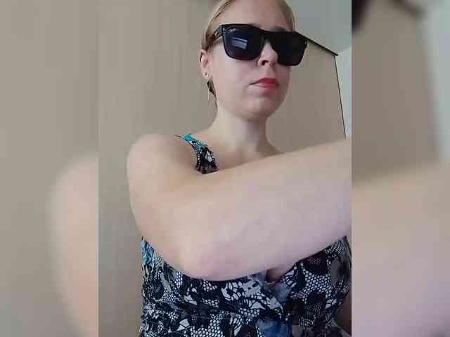 Dashulya666 webcam