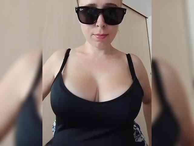 Dashulya666 webcam