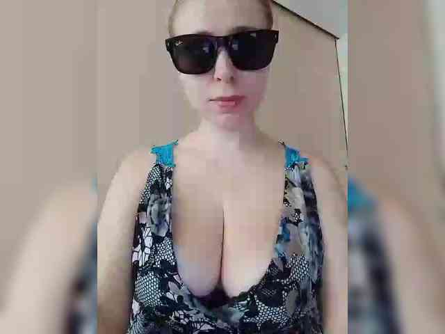 Dashulya666 webcam
