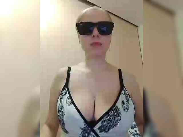 Dashulya666 webcam