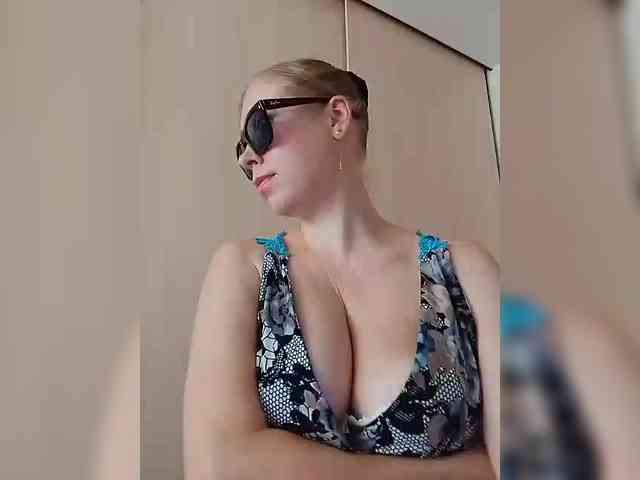Dashulya666 webcam