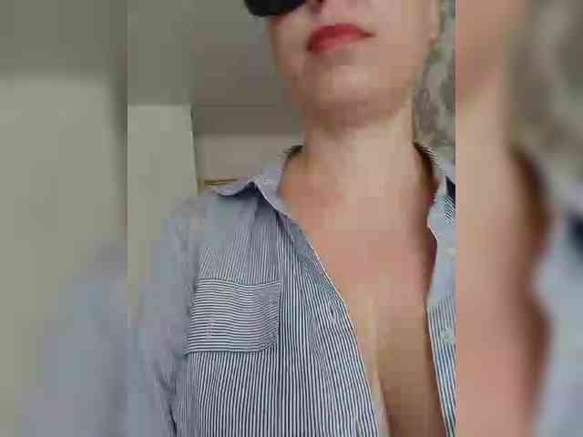 Dashulya666 webcam