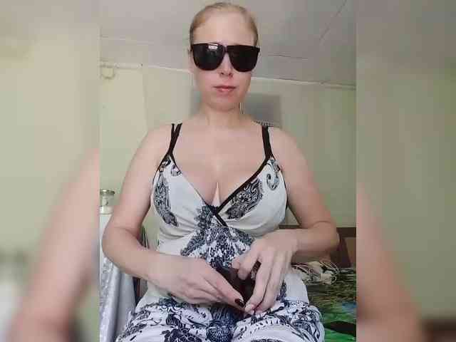 Dashulya666 webcam
