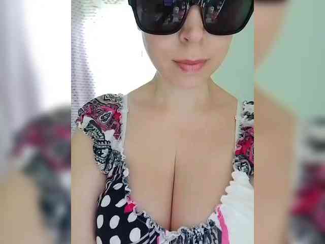 Dashulya666 webcam