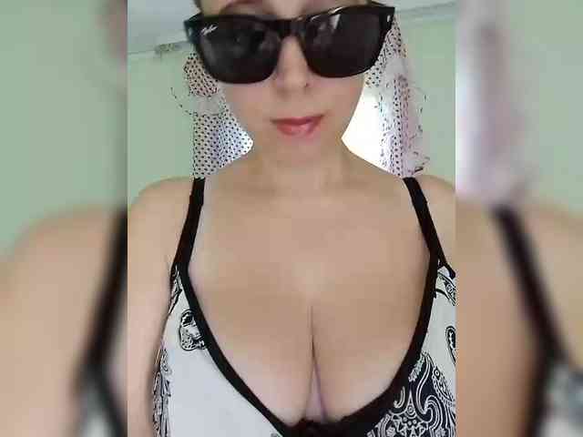 Dashulya666 webcam