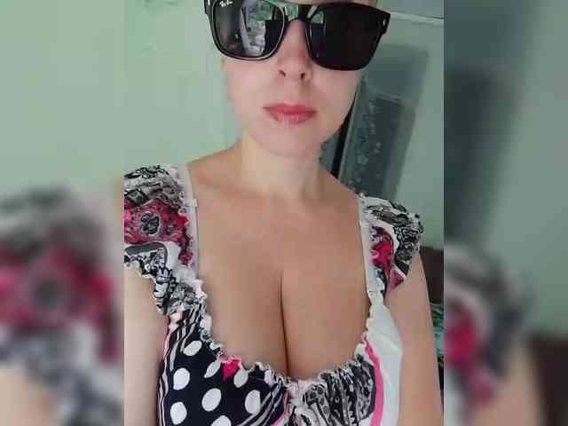 Dashulya666 webcam