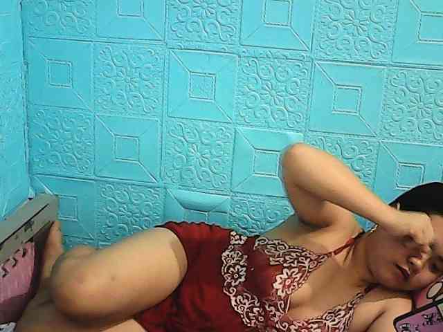 ShailaJeen webcam