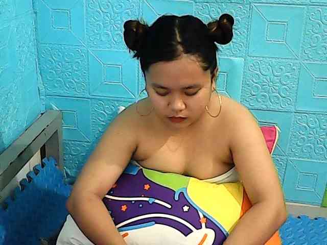 ShailaJeen webcam
