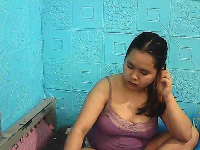 ShailaJeen webcam