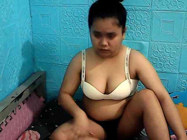 ShailaJeen webcam