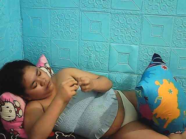 ShailaJeen webcam