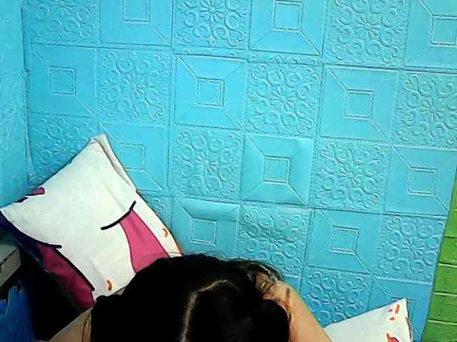 ShailaJeen webcam