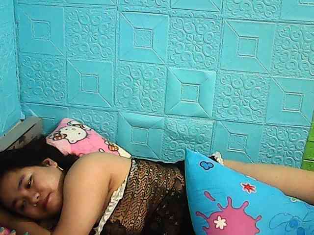 ShailaJeen webcam
