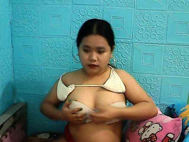 ShailaJeen webcam