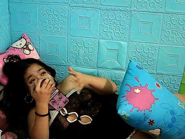 ShailaJeen webcam