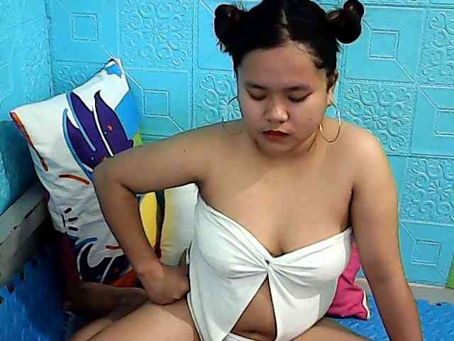 ShailaJeen webcam