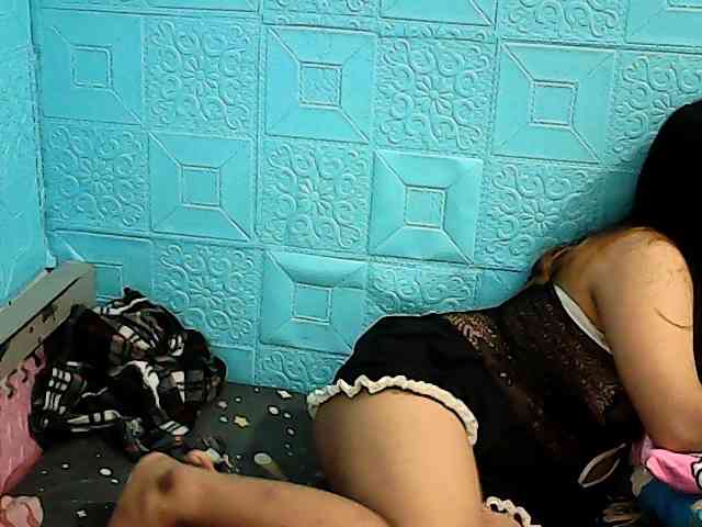 ShailaJeen webcam