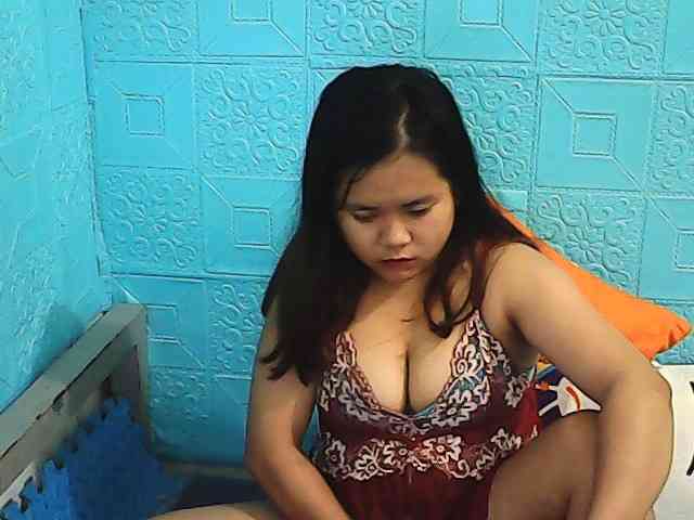 ShailaJeen webcam