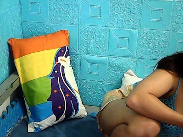 ShailaJeen webcam